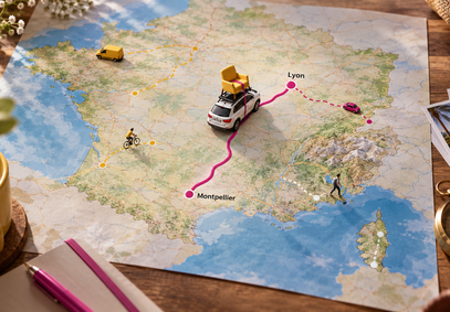 Carte de France illustrant le colis-voiturage entre Lyon et Montpellier et les différents modes de cotransportage et crowdshipping